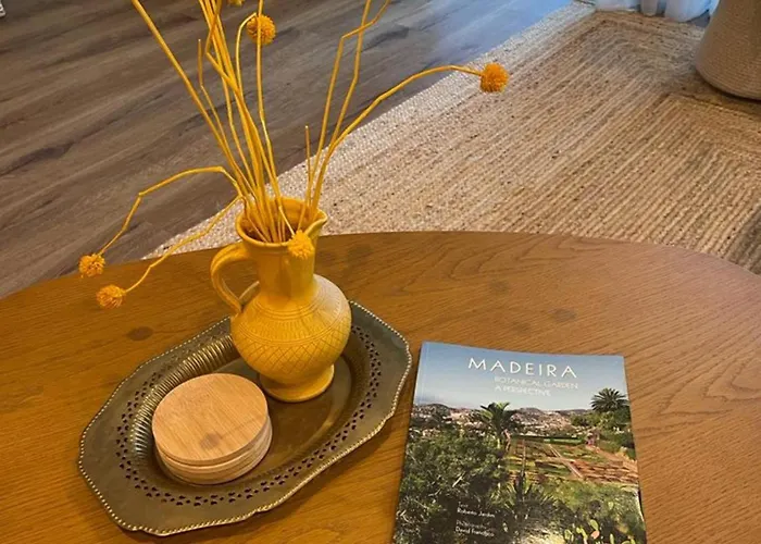 Casa Castanheta * Câmara de Lobos